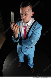 MIKAEL GOOD AGENT WITH GUN